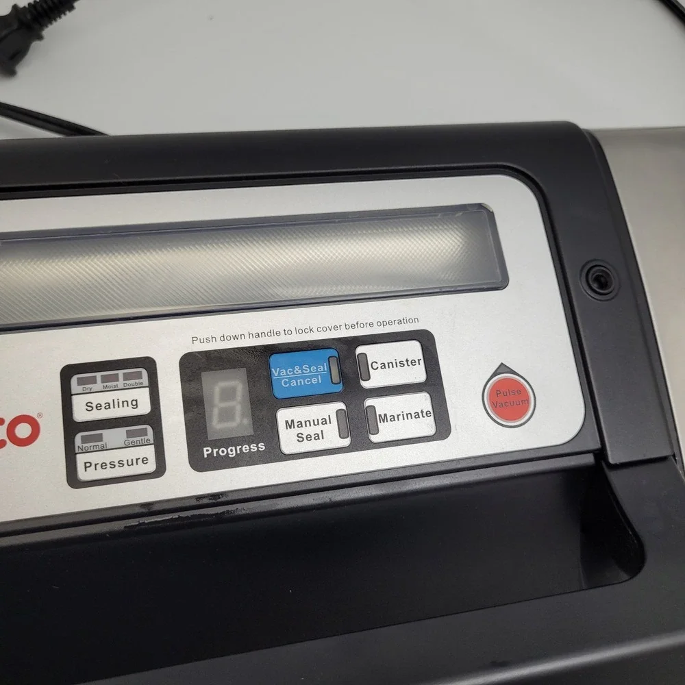 Nesco VS-12 Deluxe Vacuum Sealer 130 Watts Viewing Lid Compact TESTED